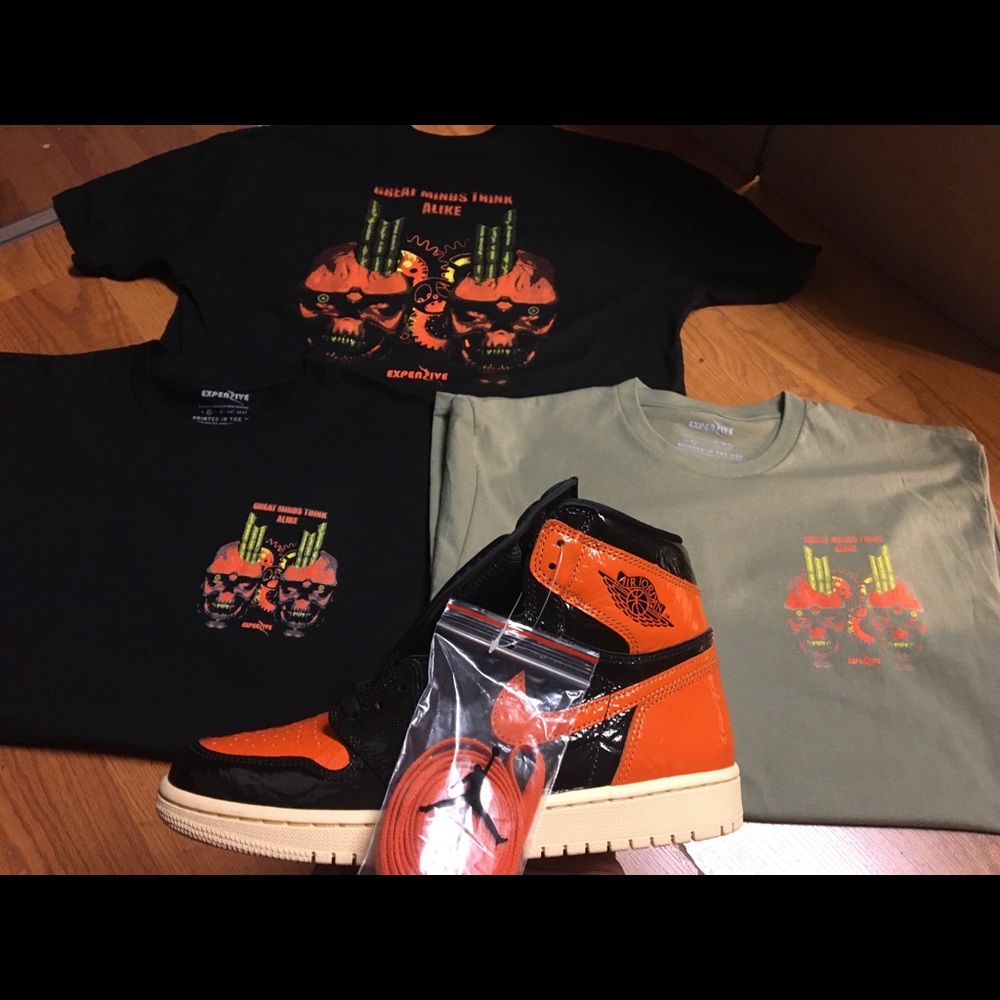 Expenzive Taste Great Minds Tees